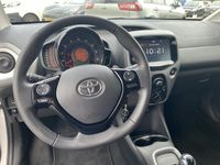 tweedehands Toyota Aygo 1.0 VVT-i x-play Automaat Nederlandse auto Slechts 12.329KM Achteruitrijcamera Bluetooth