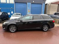 Occasion Toyota Avensis Business Edition 147 PK (108 kW) 2012 Zwart (metallic) Stationwagen
