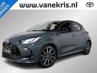 Nieuw Toyota Yaris Plus 129 PK (94 kW) 2026 Grijs Hatchback