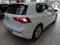 Occasion VW Golf VIII Life 150 PK (110 kW) 2024 Wit Hatchback