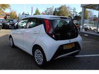 Occasion Toyota Aygo X-play 72 PK (52 kW) 2019 Wit Hatchback