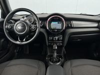 tweedehands Mini Cooper 1.5 Serious Business Automaat Navigatie/Keyless.