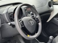 tweedehands Toyota Aygo 1.0 Vvt-I X-Fun 5 Deurs Bleutooth Airco Nl Auto