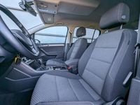 tweedehands VW Touran 1.5 TSI 150pk DSG Comfortline Business 7p | Trekhaak | App Connect Navigatie | Stoelverwarming
