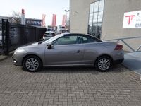 tweedehands Renault Mégane Cabriolet Coupé- 1.4 TCE GT-Line CLIMA-AIRCO/BLEUTOOTH/HALF LEDER/CRUISE CONTROL/L.M. VELGEN/PARKEER SENSOREN ACHTER.