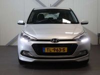 tweedehands Hyundai i20 1.0 T-GDI Comfort Navi/Cam/Pdc/Climate/"Rijklaar!