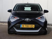 Occasion Toyota Aygo X-play 72 PK (52 kW) 2021 Zwart Hatchback