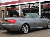 tweedehands BMW 325 Cabriolet 3-SERIE Cabrio i High Executive M-Sport - Cognac leder - - 6 cilinder - LCI - Navigatie - Bluetooth - Dealer OH