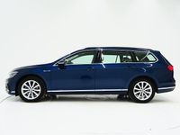 Occasion VW Passat GTE 218 PK (160 kW) 2020 Blauw Stationwagen