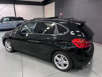 tweedehands BMW 225 2-SERIE Active Tourer xe Executive 224PK/PANO/LED/DAB/NAVI/ECC//P