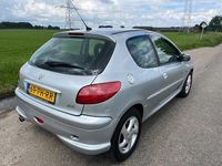 Occasion Peugeot 206 Quiksilver 2004 Grijs Hatchback