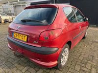 Occasion Peugeot 206 75 PK (55 kW) 2007 Rood Hatchback