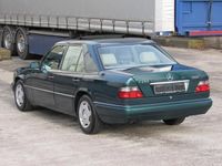 tweedehands Mercedes E250 E-KLASSE W124diesel automaat airco cruise schuifdak