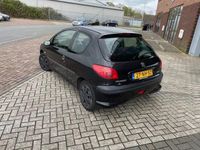 tweedehands Peugeot 206 1.4 Gentry! 214 DKM NAP! Airco!