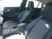 Occasion Mercedes CLA180 Shooting Brake Prestige 109 PK (80 kW) 2017 Zwart Stationwagen