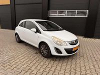 Occasion Opel Corsa Edition 86 PK (63 kW) 2012 Wit Hatchback