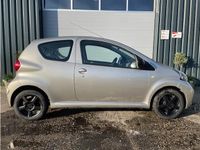 Occasion Toyota Aygo 68 PK (50 kW) 2008 Bruin Hatchback