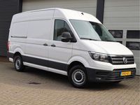 tweedehands VW Crafter 35 2.0 TDI 141 pk L3H3 DSG - 3t kg Trekhaak - Camera - Cruise - Navi - EURO 6