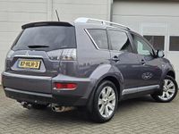 tweedehands Mitsubishi Outlander 2.4 /Automaat/7Persoons/Youngtimer!