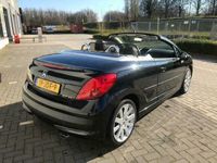 tweedehands Peugeot 207 CC 1.6-16V T Sport 150 pk 1e eigenaresse org nederlandse auto met alle onderhoudsgeschiedenis, org km alle extra's