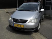 Occasion VW Fox Trendline 75 PK (55 kW) 2005 Grijs Hatchback