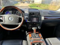 tweedehands VW Touareg 4.2 V8 / AUTOMAAT / LEER / NAVI / LUCHTVERING / YO