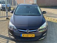 Occasion Opel Astra Energy 140 PK (102 kW) 2014 Bruin, metallic lak Hatchback