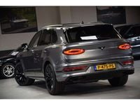 Occasion Bentley Bentayga 552 PK (405 kW) 2022 Grijs SUV