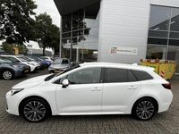 Occasion Toyota Corolla Hybrid Premium 2024 Wit Stationwagen