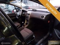 tweedehands Peugeot 307 SW 2.0 7pers Airco APK Parkeersens trekhaak!