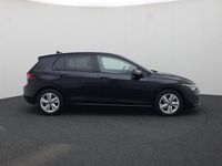 Occasion VW Golf VIII Life 110 PK (80 kW) 2023 Zwart Hatchback