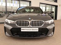 tweedehands BMW 318 3-SERIE Sedan i / 19 inch / sportstoelen / M sport