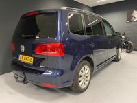 tweedehands VW Touran 1.2 TSI Highline BlueMotion NW APK + NW Dis-ketting.