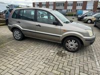 tweedehands Ford Fusion 1.6-16V First Edition 5 DEURS AIRCO TREKHAAK