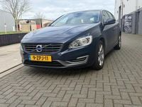 Occasion Volvo V60 Summum 181 PK (133 kW) 2015 Blauw (metallic) Stationwagen