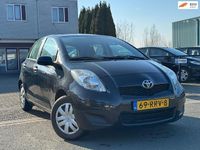 Occasion Toyota Yaris 69 PK (50 kW) 2011 Zwart Hatchback