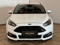 tweedehands Ford Focus 2.0 ST 250PK NAVI KUIP INRUIL MOGELIJK !