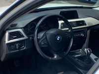 tweedehands BMW 320 3-SERIE Touring i TwinTurbo Navigatie I Design pakket I Airco I "