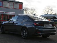 tweedehands BMW 330 3 Serie i High Executive