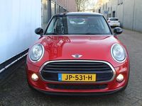 Occasion Mini Cooper Business 136 PK (100 kW) 2016 Rood Hatchback