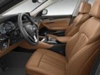 tweedehands BMW 530 5-SERIE Touring e Business Edition Plus Luxury Line - Panoramadak - Comfort Access - Laserlight - Driving Assistant Pro - Comfortstoelen - Stoelverwarming Achter