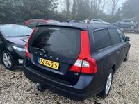 tweedehands Volvo V70 2.4 D5 Momentum