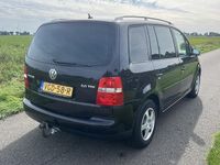 Occasion VW Touran Highline 140 PK (102 kW) 2005 Zwart MPV