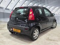 Occasion Peugeot 107 Urban Move 68 PK (50 kW) 2010 Zwart Hatchback