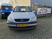 tweedehands Opel Zafira 1.6-16V Comfort motor rookt! Zie tekst