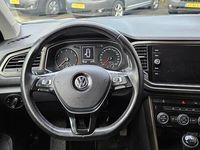 tweedehands VW T-Roc 1.0 TSI Style Trekhaak! Navigatie! Apple Carplay!