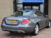 tweedehands Mercedes E200 Avantgarde Ambition-WIDESCREEN-CAMERA-SFEER-LED