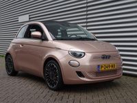 tweedehands Fiat 500e Icon 42 kWh Gave elektrische Fiat 500 Cabrio in een mooie uitvoering !! Wat een leuke kleur!!