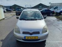 tweedehands Toyota Yaris 1.3-16V VVT-i Luna