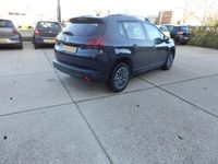 tweedehands Peugeot 2008 1.2 PureT. Blue Lion